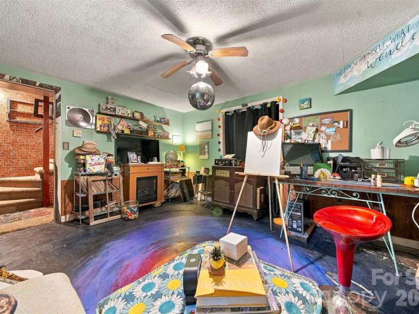 3115 10th Avenue, Conover, NC 28613.  MLS# CAR4426421, YatesRealty ID 52713. 