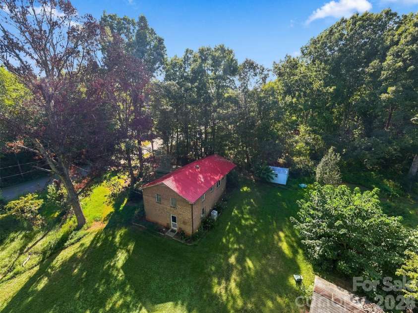 3115 10th Avenue, Conover, NC 28613.  MLS# CAR4426421, YatesRealty ID 52713. 