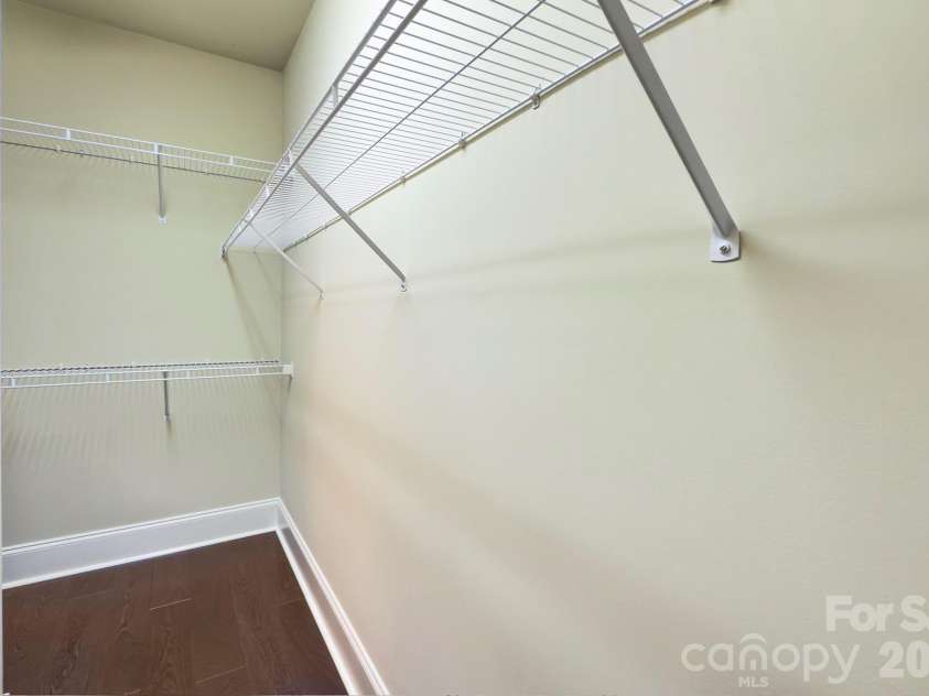 204 Martin Street, Charlotte, NC 28216.  MLS# CAR4428060, YatesRealty ID 52714. 