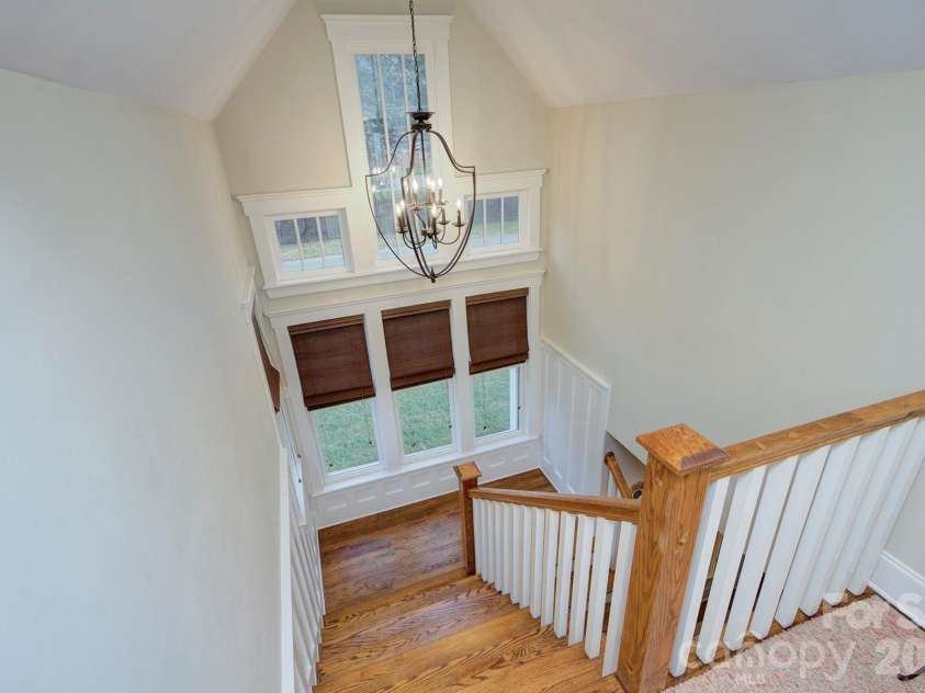 204 Martin Street, Charlotte, NC 28216.  MLS# CAR4428060, YatesRealty ID 52714. 