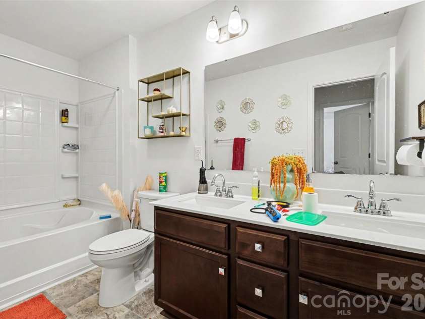11013 Argosy Drive, Lancaster, SC 29720.  MLS# CAR4427320, YatesRealty ID 52715. 