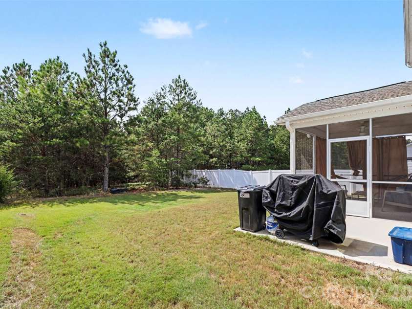 11013 Argosy Drive, Lancaster, SC 29720.  MLS# CAR4427320, YatesRealty ID 52715. 
