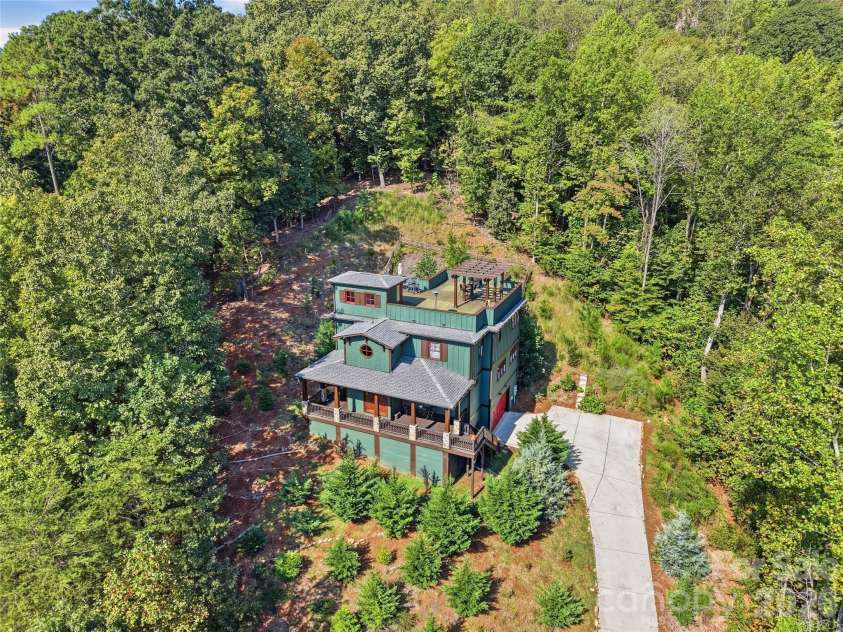 3014 Dodsworth Drive, Cramerton, NC 28032.  MLS# CAR4427828, YatesRealty ID 52719. 