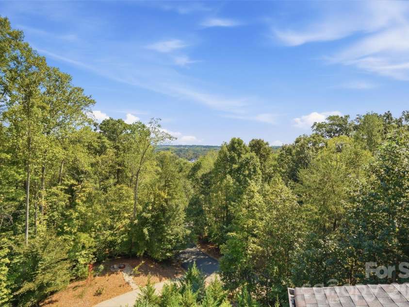 3014 Dodsworth Drive, Cramerton, NC 28032.  MLS# CAR4427828, YatesRealty ID 52719. 