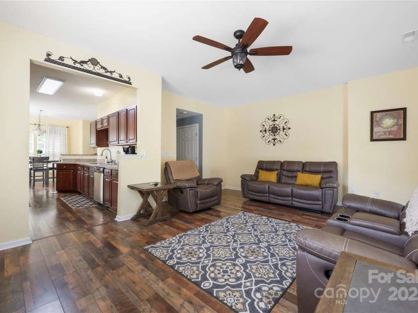 121 Talbert Town Loop, Mooresville, NC 28117.  MLS# CAR4244186, YatesRealty ID 5272. 