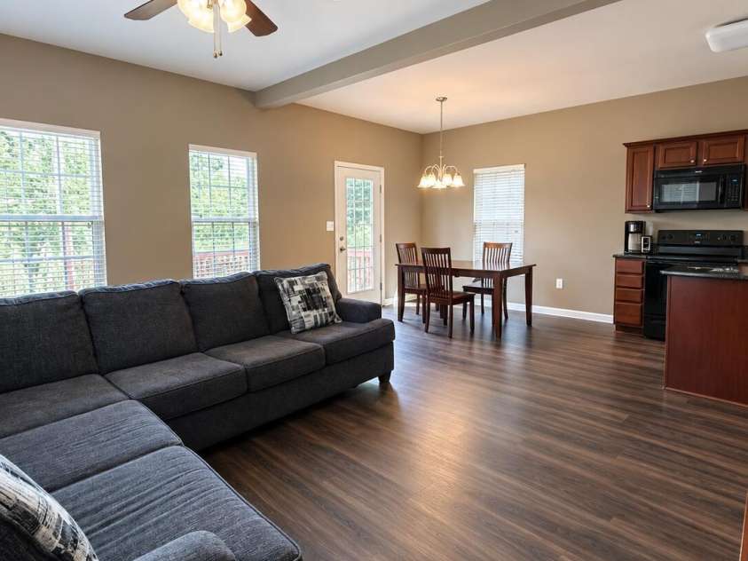 117 Lookout Point Place, Mooresville, NC 28115.  MLS# CAR4428092, YatesRealty ID 52721. 