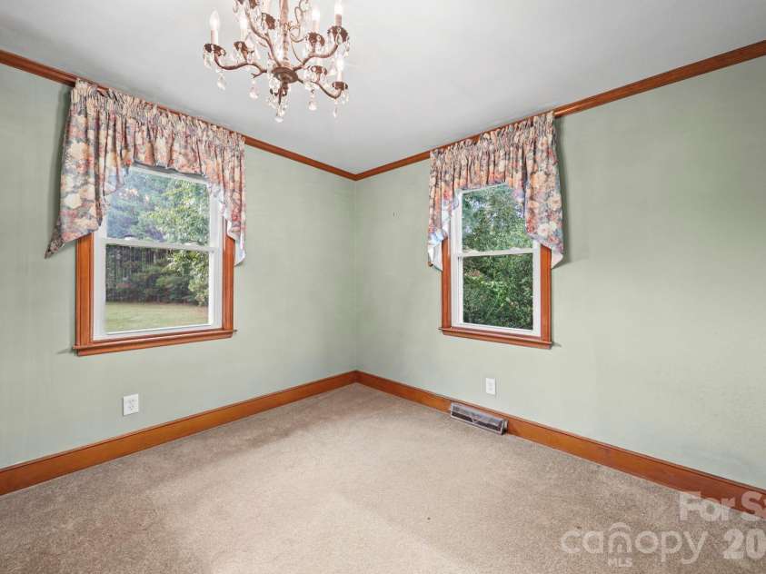 311 Old Nc 277 Loop Road, Dallas, NC 28034.  MLS# CAR4427660, YatesRealty ID 52723. 