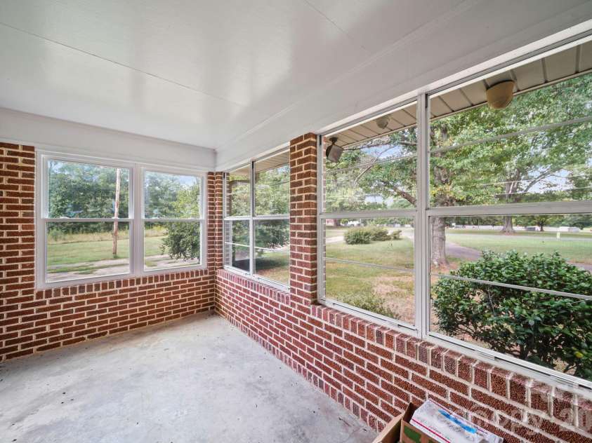 311 Old Nc 277 Loop Road, Dallas, NC 28034.  MLS# CAR4427660, YatesRealty ID 52723. 