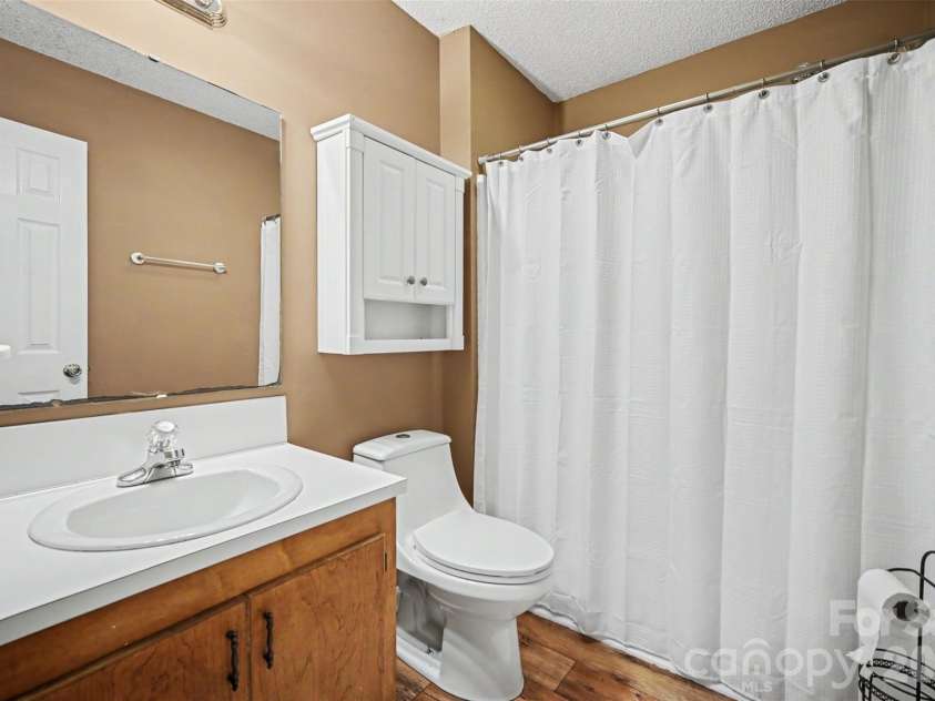 826 2nd Street, Kings Mountain, NC 28086.  MLS# CAR4428125, YatesRealty ID 52724. 