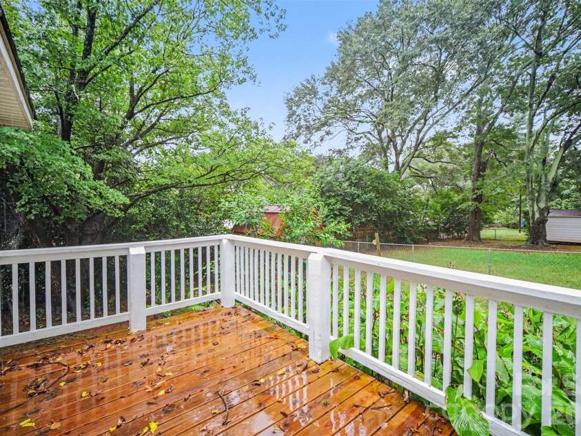 826 2nd Street, Kings Mountain, NC 28086.  MLS# CAR4428125, YatesRealty ID 52724. 