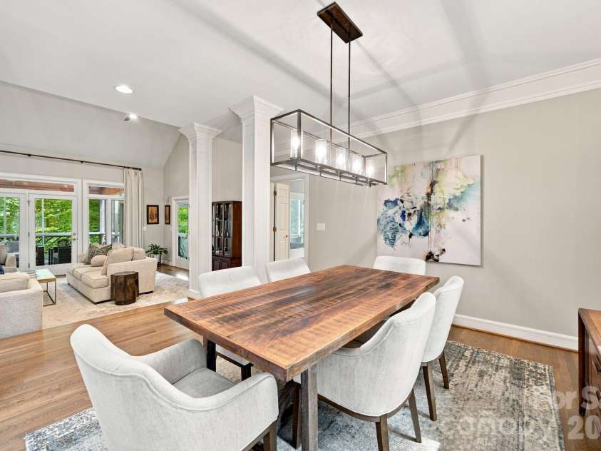 6643 Colston Court, Charlotte, NC 28210.  MLS# CAR4416172, YatesRealty ID 52729. 