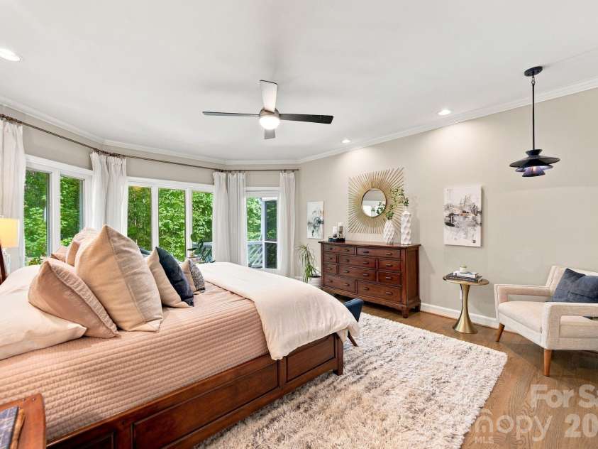 6643 Colston Court, Charlotte, NC 28210.  MLS# CAR4416172, YatesRealty ID 52729. 