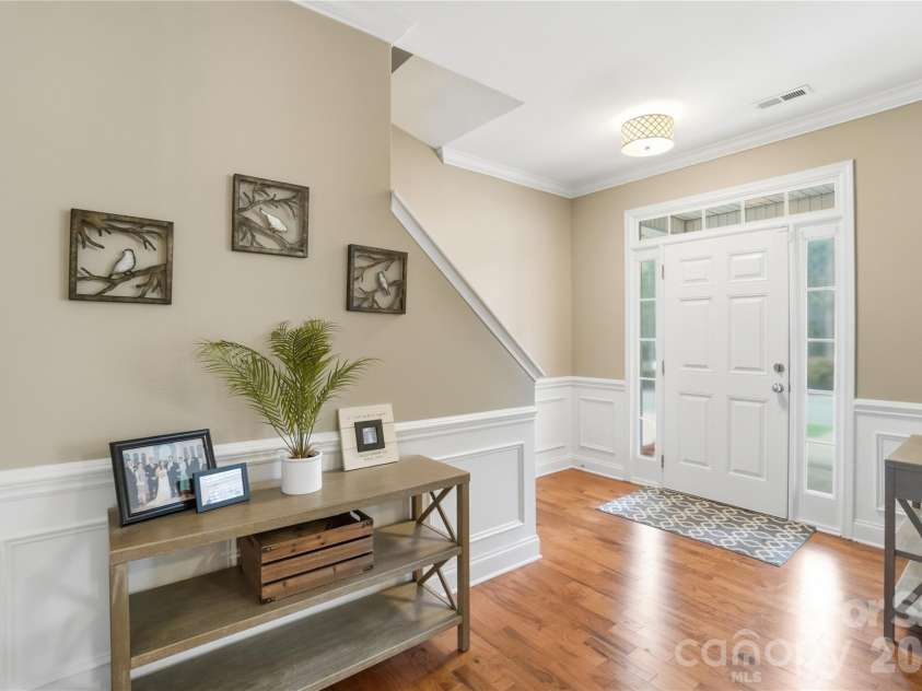18334 Flagman Circle, Cornelius, NC 28031.  MLS# CAR4377111, YatesRealty ID 52730. 