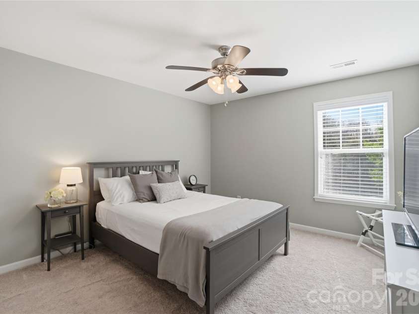18334 Flagman Circle, Cornelius, NC 28031.  MLS# CAR4377111, YatesRealty ID 52730. 