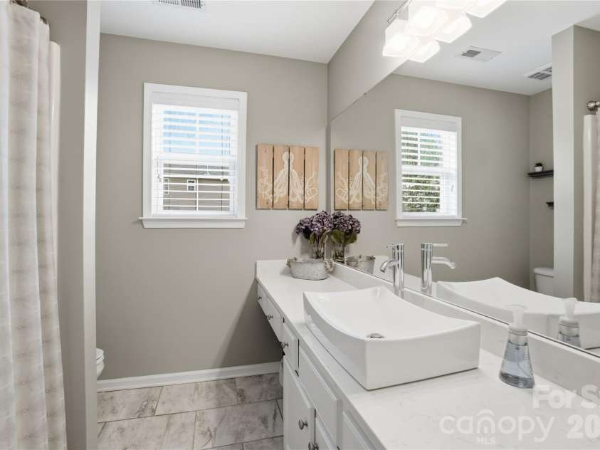 18334 Flagman Circle, Cornelius, NC 28031.  MLS# CAR4377111, YatesRealty ID 52730. 