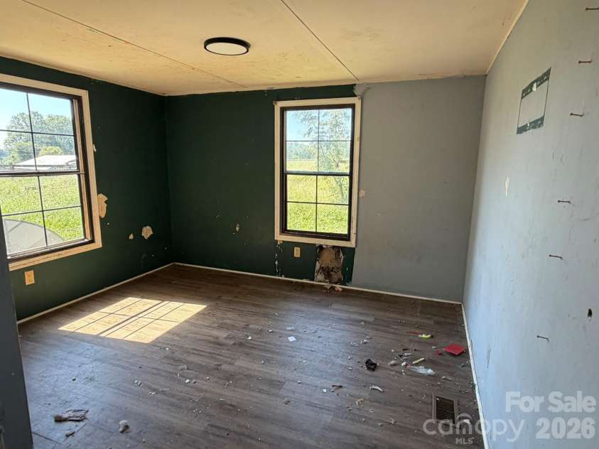 5430 Sheriffs Road, Lenoir, NC 28645.  MLS# CAR4427989, YatesRealty ID 52735. 