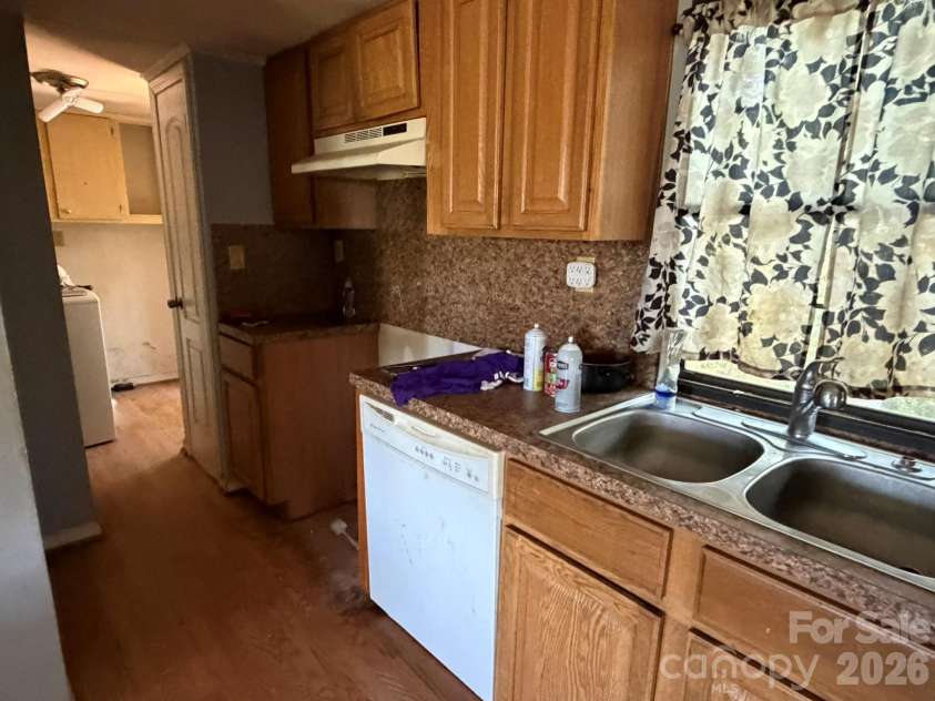 5430 Sheriffs Road, Lenoir, NC 28645.  MLS# CAR4427989, YatesRealty ID 52735. 