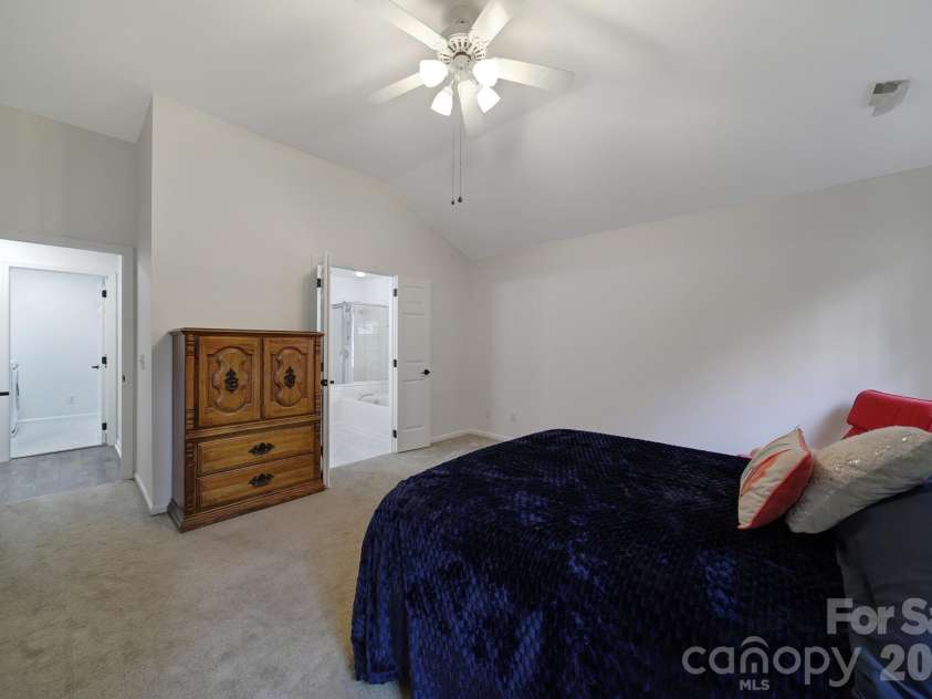 1383 Saint Katherines Way, Rock Hill, SC 29732.  MLS# CAR4427062, YatesRealty ID 52738. 