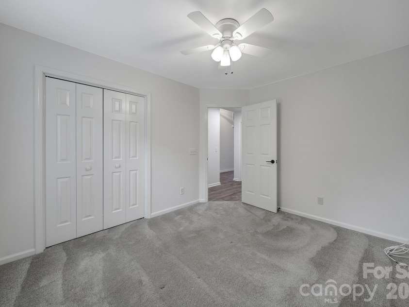 1383 Saint Katherines Way, Rock Hill, SC 29732.  MLS# CAR4427062, YatesRealty ID 52738. 