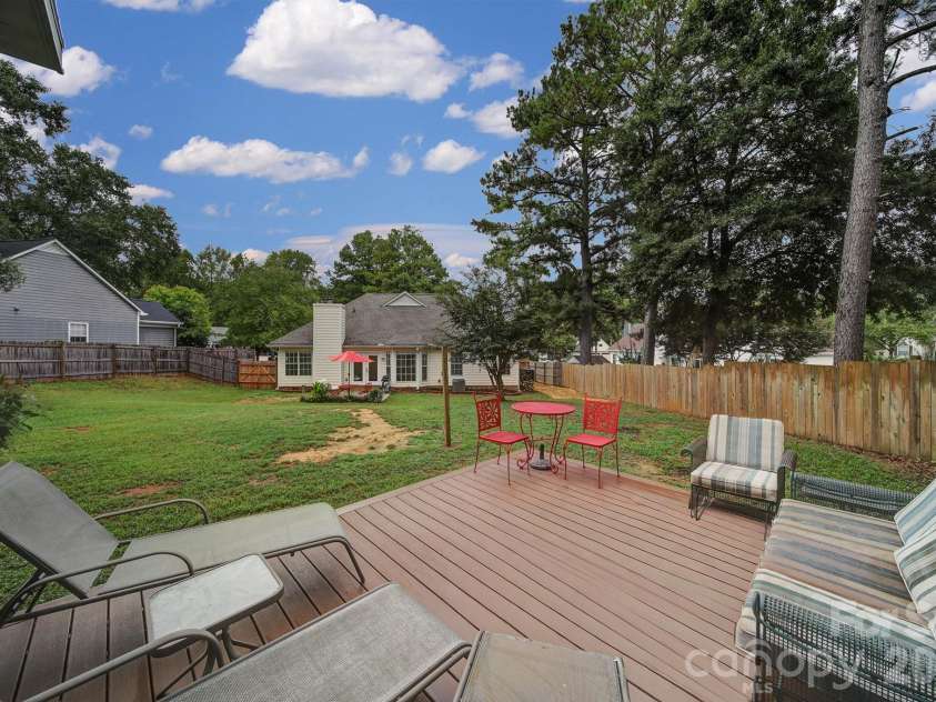1383 Saint Katherines Way, Rock Hill, SC 29732.  MLS# CAR4427062, YatesRealty ID 52738. 