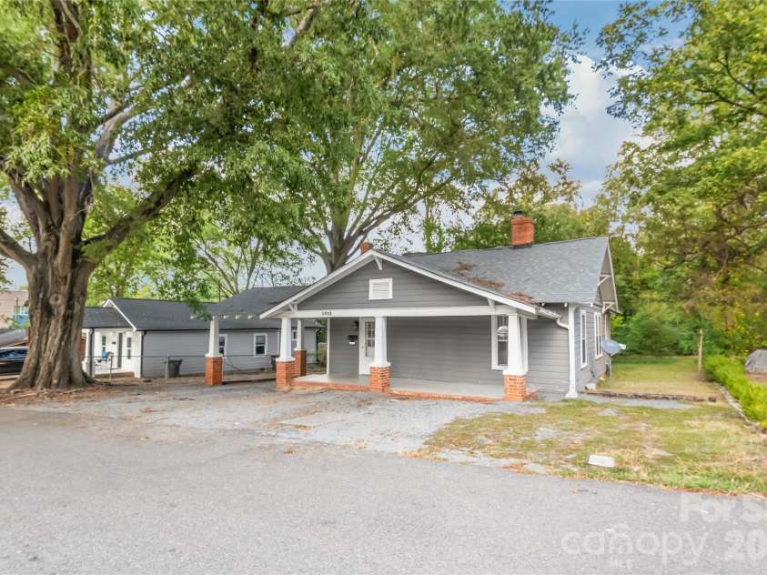 1015 Elm Street, Monroe, NC 28112.  MLS# CAR4428093, YatesRealty ID 52739. 