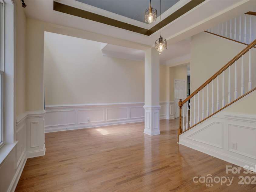 14103 Grand Traverse Drive, Charlotte, NC 28278.  MLS# CAR4242681, YatesRealty ID 5274. 