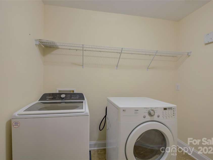 14103 Grand Traverse Drive, Charlotte, NC 28278.  MLS# CAR4242681, YatesRealty ID 5274. 