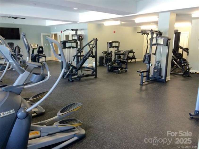 14103 Grand Traverse Drive, Charlotte, NC 28278.  MLS# CAR4242681, YatesRealty ID 5274. The gym