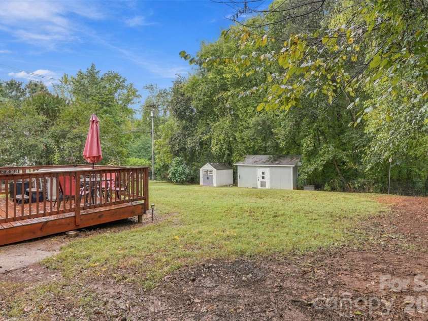 561 Forest Way Drive, Fort Mill, SC 29715.  MLS# CAR4422815, YatesRealty ID 52741. 