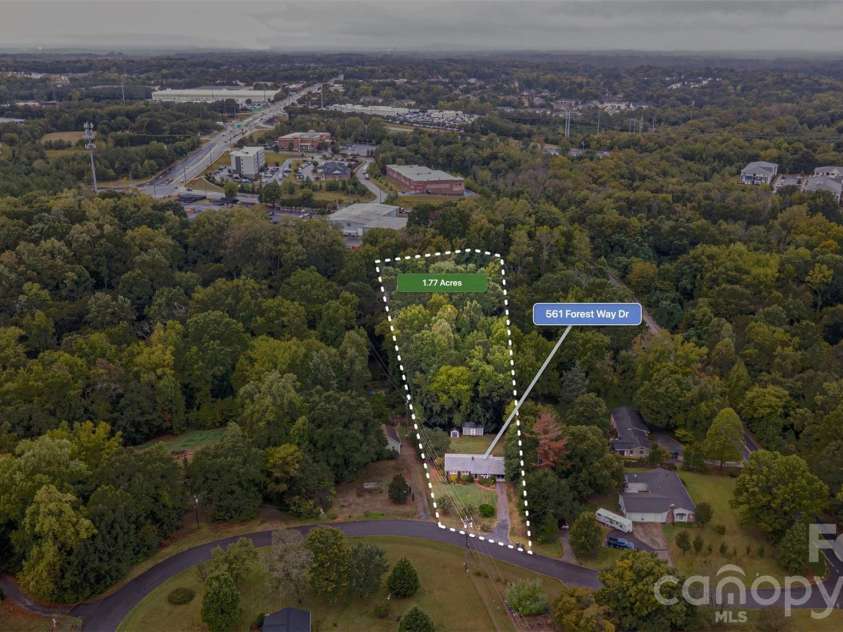 561 Forest Way Drive, Fort Mill, SC 29715.  MLS# CAR4422815, YatesRealty ID 52741. 
