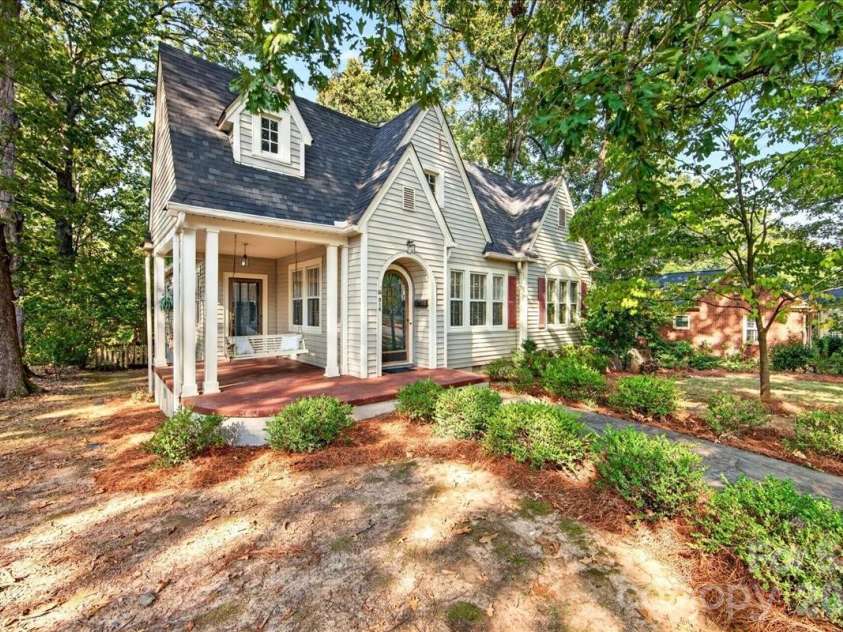 914 Johnson Street, Monroe, NC 28112.  MLS# CAR4427705, YatesRealty ID 52746. 