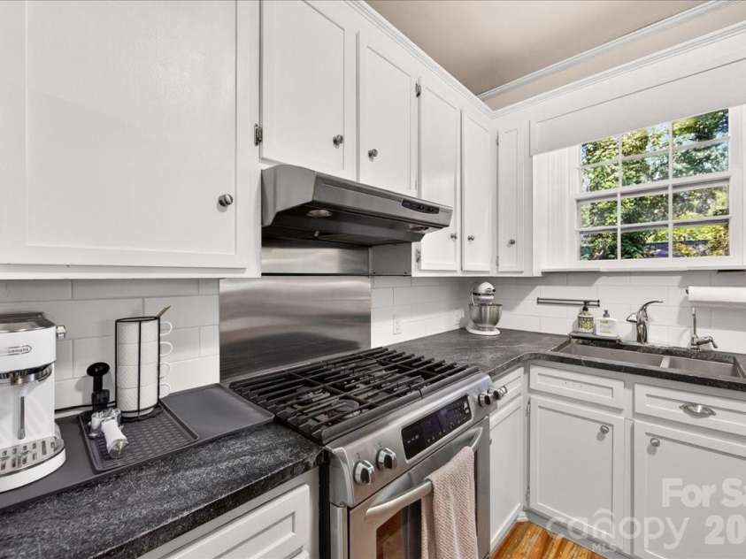 914 Johnson Street, Monroe, NC 28112.  MLS# CAR4427705, YatesRealty ID 52746. 