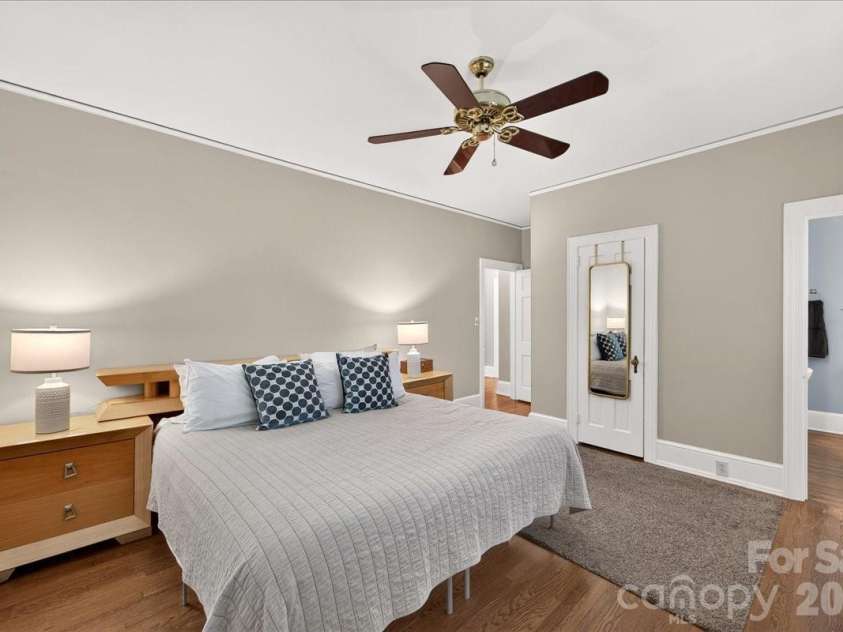 914 Johnson Street, Monroe, NC 28112.  MLS# CAR4427705, YatesRealty ID 52746. 