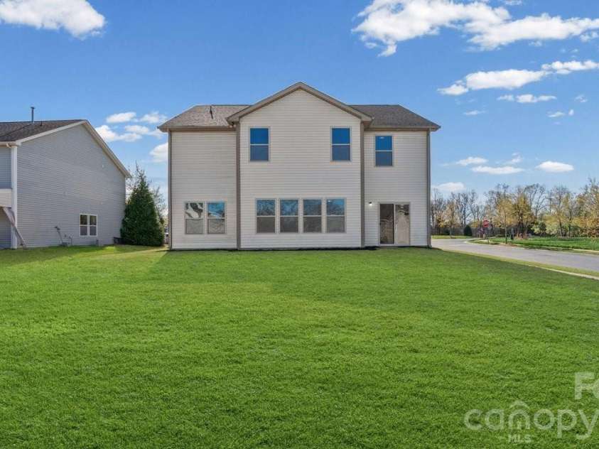 3213 Saddlebrook Drive, Midland, NC 28107.  MLS# CAR4355963, YatesRealty ID 5275. 