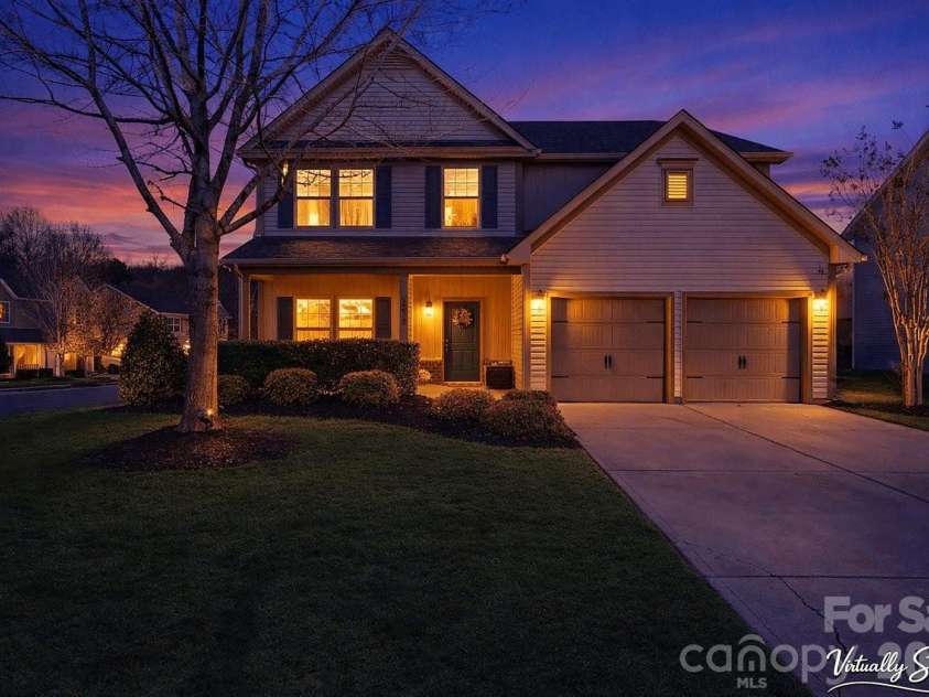 3213 Saddlebrook Drive, Midland, NC 28107.  MLS# CAR4355963, YatesRealty ID 5275. 