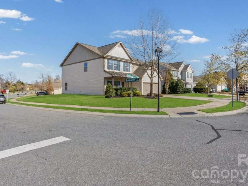 3213 Saddlebrook Drive, Midland, NC 28107.  MLS# CAR4355963, YatesRealty ID 5275. 