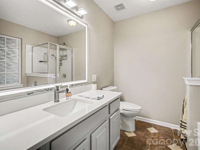 5321 Park Place Drive, Dallas, NC 28034.  MLS# CAR4426948, YatesRealty ID 52752. 