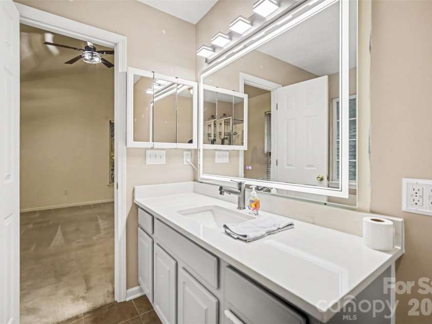 5321 Park Place Drive, Dallas, NC 28034.  MLS# CAR4426948, YatesRealty ID 52752. 