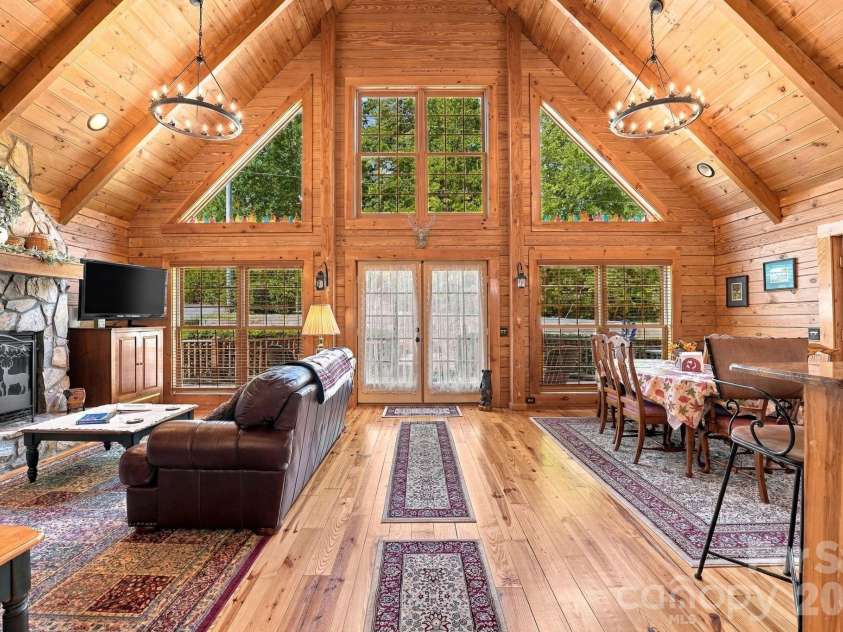 528 Manchester Road, Mount Gilead, NC 27306.  MLS# CAR4426384, YatesRealty ID 52753. 