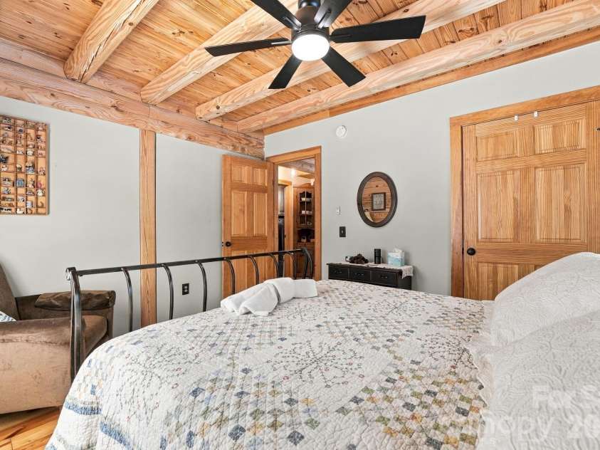 528 Manchester Road, Mount Gilead, NC 27306.  MLS# CAR4426384, YatesRealty ID 52753. 