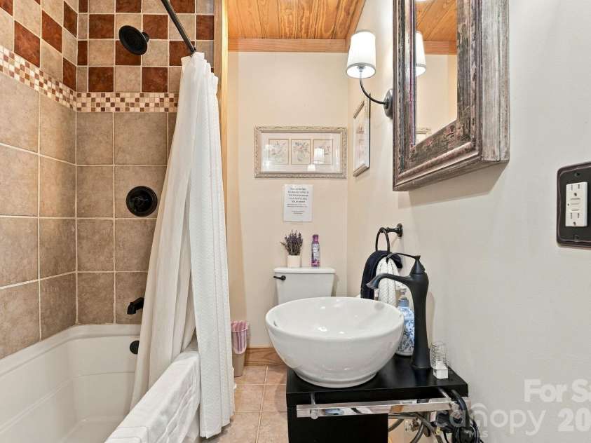 528 Manchester Road, Mount Gilead, NC 27306.  MLS# CAR4426384, YatesRealty ID 52753. 