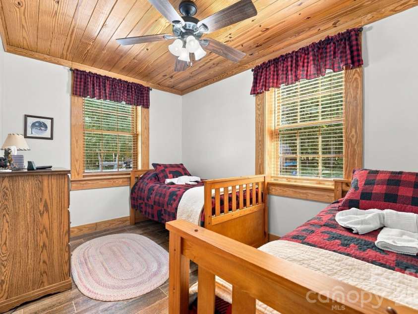 528 Manchester Road, Mount Gilead, NC 27306.  MLS# CAR4426384, YatesRealty ID 52753. 