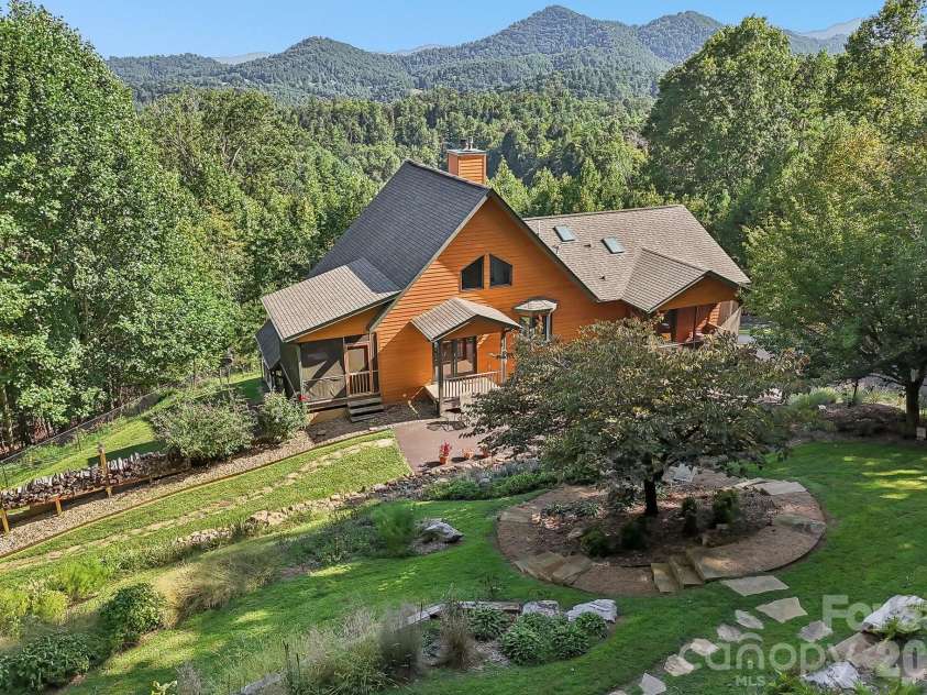 1000 Reems Cove Road, Marshall, NC 28753.  MLS# CAR4428034, YatesRealty ID 52754. 