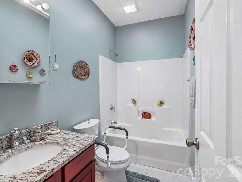 1000 Reems Cove Road, Marshall, NC 28753.  MLS# CAR4428034, YatesRealty ID 52754. 