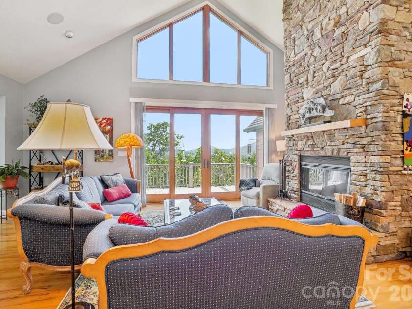 1000 Reems Cove Road, Marshall, NC 28753.  MLS# CAR4428034, YatesRealty ID 52754. 