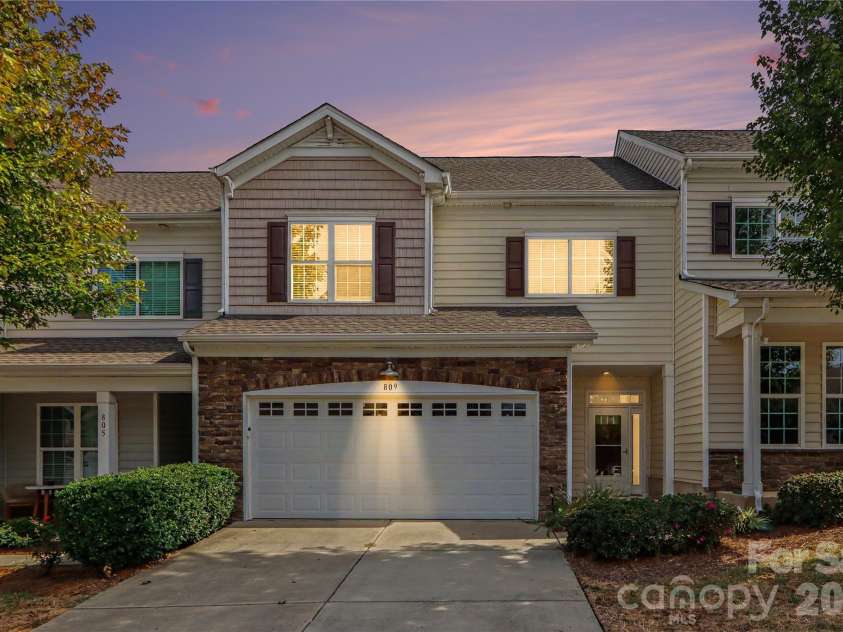 809 River Park Road, Belmont, NC 28012.  MLS# CAR4427912, YatesRealty ID 52759. 