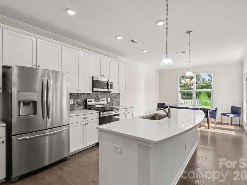 809 River Park Road, Belmont, NC 28012.  MLS# CAR4427912, YatesRealty ID 52759. 