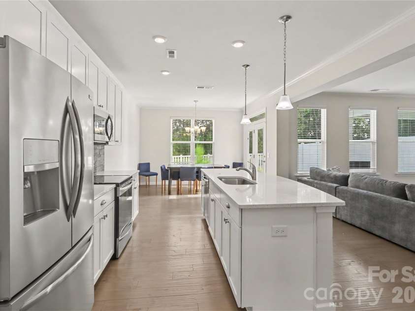 809 River Park Road, Belmont, NC 28012.  MLS# CAR4427912, YatesRealty ID 52759. 