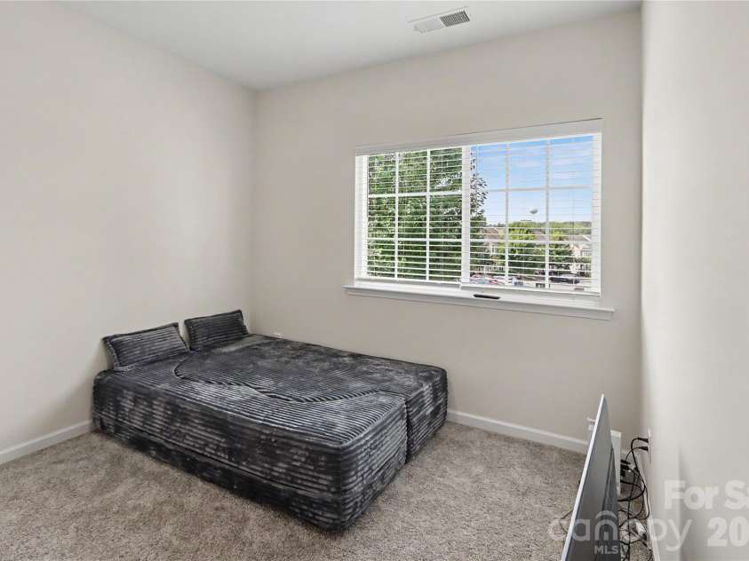 809 River Park Road, Belmont, NC 28012.  MLS# CAR4427912, YatesRealty ID 52759. 