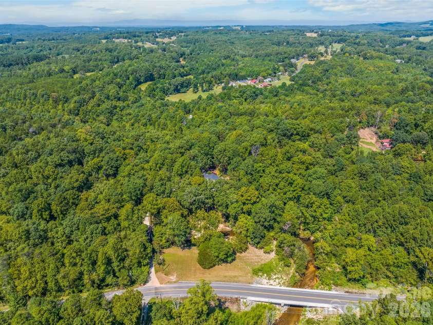 144 Cliff Side Trail, Pilot Mountain, NC 27041.  MLS# CAR4428183, YatesRealty ID 52760. 